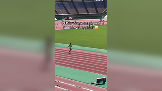 Left everyone out of the frame #trackandfield #sprinter #speed