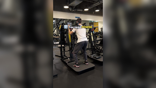 How to actually get FASTER… 1. Strength 2. Power 3. Plyos Comment “WORK” if you want to learn more???? #trackandfield #d1athlete #collegeathlete #trackcoach #nextlevel #track #speed #faster #sprint