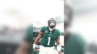 Jalen Hurts ‍ . . . . #jalenhurts #eagles #eaglesnation #nfl #cinematography #sports #sportsvideography #sportscontent #livecontent #sony #sonyalpha #edits #sportsedits #premirepro #fyp