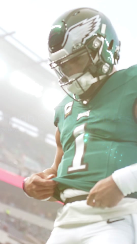 Jalen Hurts ‍ . . . . #jalenhurts #eagles #eaglesnation #nfl #cinematography #sports #sportsvideography #sportscontent #livecontent #sony #sonyalpha #edits #sportsedits #premirepro #fyp