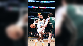 Basketball Is Easy ft. LeBron James #lebronjames #lakers #nba #nbahighlight #nbaphotographer #nbavideography #lalakers #sportsvideography #sportsphotographer