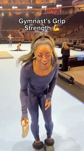 Gymnast grip strength challenge #sports #gymnastics #gymnast #olympics #goldoveramericatour #sports #gripstrength #olympic #simonebiles #simone