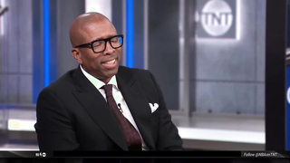 Shaq & Chuck can't stop laughing at Anthony Davis leaving in wheelchair with head injury