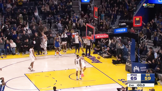 Steph Curry hits INSANE buzzer beater even Kevin Durant had to dap him up ????