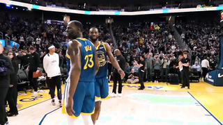 Steph Curry hits INSANE buzzer beater even Kevin Durant had to dap him up ????