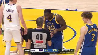 Draymond Green Unleashes WWE-Style Move, Pulls Down Two Lakers Players