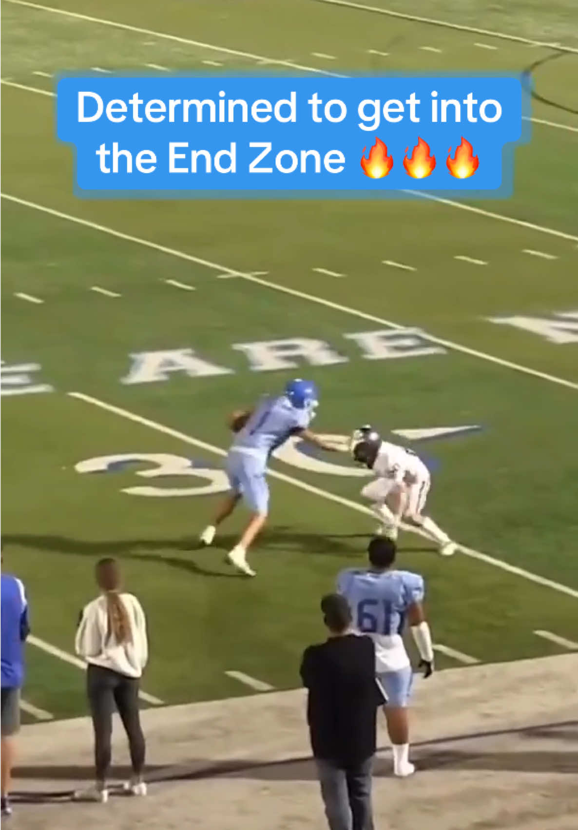 This play is CRAZY #football #stiffarm #touchdown #highlights #highschoolfootball #athlete #highschoolsports