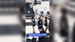L Teammate (via CarlosMoore01) #basketball #pregame #warmup #teammate #shootaround #highschoolbasketball #athlete #highschoolsports #funny #block #bruh #waitforit