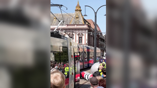 How Did I Never Know This Sport Existed... Credit: @CipriNan #tram #viral #fyp #sports #sport #awesome #challenge #games #competition #amplyawesome