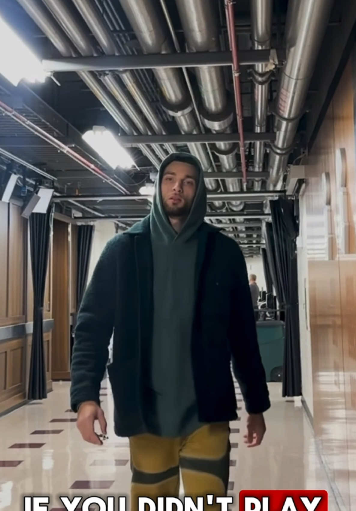 We got some multi-sport athletes over here #sports #basketball #baseball #football #nba #arrivals