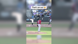 Absurd reaction time #baseball #smooth #nice #sports