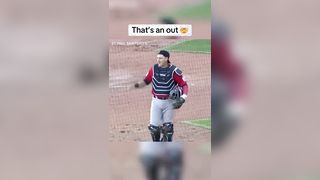 Absurd reaction time #baseball #smooth #nice #sports