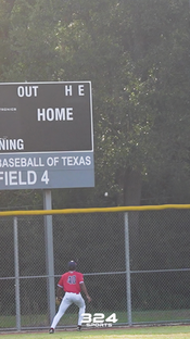 Off the TOP of the WALL?? #324sports #baseball #jomboy