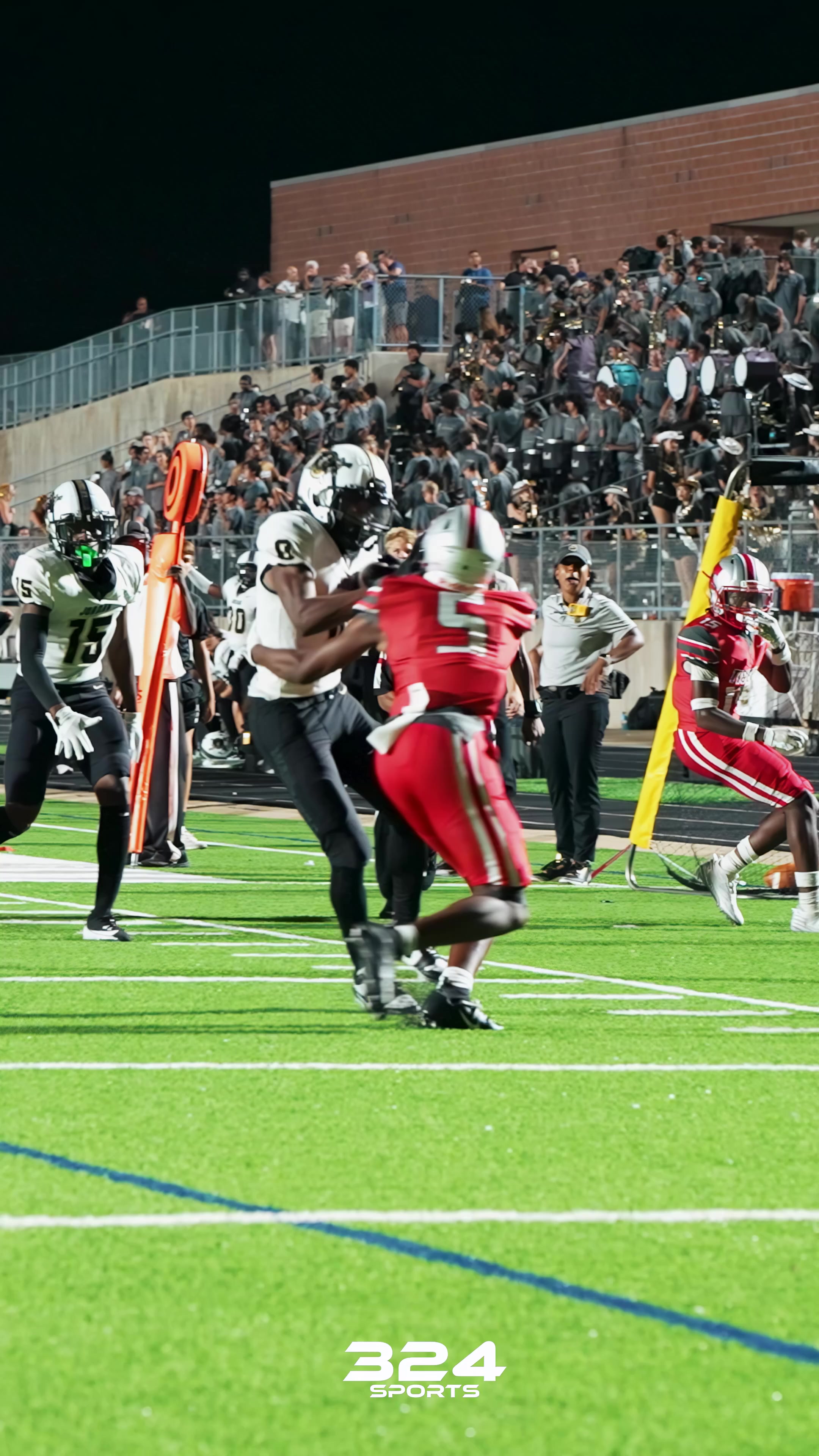 Two way player Zion Jones is a MENACE!! #324sports #football #txhsfb