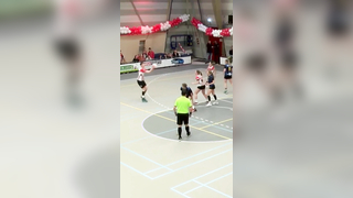Visscher stuurt ze allemaal ‘t bos in #korfball #korfbal #ikf #knkv #kenonzkorfballeague #korfballeague