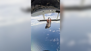 ???? Enjoy with @skydiving_official . . . ⠀⠀⠀⠀⠀ . . ⠀⠀⠀⠀⠀⠀⠀⠀ ⠀⠀⠀⠀⠀⠀⠀⠀⠀ Posted• @nicolo.contrada I slipped • • • #skydive #skydiving #skydiver #plane #helicopter #adrenaline #adrenalineaddict #extreme#extremesports #travel #adventure #thrill #lifestyle #li