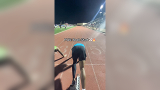 He can jump so high (Via work_equals_force_x_distance/ig) #track #sprinter #blockstart #athlete #highschoolsports #trackandfield #fast