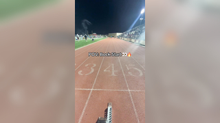 He can jump so high (Via work_equals_force_x_distance/ig) #track #sprinter #blockstart #athlete #highschoolsports #trackandfield #fast