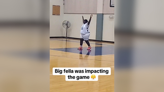 Bro needs to play QB @Goat #basketball #football #throw #athlete #bigman #qb1 #highschoolbasketball #quarterback #highschoolsports