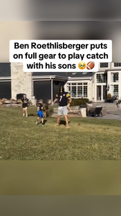 Big Ben back in his Steelers jersey. Love to see it (via X/CamHeywardFan) #football #benroethlisberger #qb #quarterback #kids #nfl #family #steelers #youthfootball #sons #catch