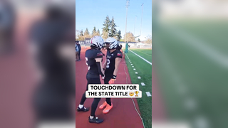 UNREAL (via nwballers/IG) #football #statechamps #playoffs #touchdown #interception #strip #unreal #wow #highlights #highschoolfootball #athlete