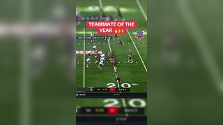 Sharing is caring! (via foxsportssw, undisputedunis/X) #football #team #sharing #highschoolfootball #teammates #respect #realone #athlete #statetitle