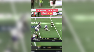 Sharing is caring! (via foxsportssw, undisputedunis/X) #football #team #sharing #highschoolfootball #teammates #respect #realone #athlete #statetitle