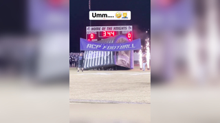 That’s now how it’s supposed to work ‍ (via ZachAlvira/X) #football #pregame #introduction #athlete #highschoolfootball #stuck #funny