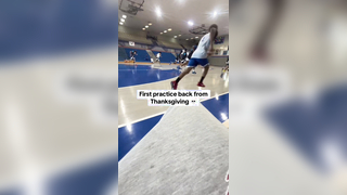 Those sprints hit different after Thanksgiving ‍ @BOOG . #basketball #thanksgiving #practice #tired #highschoolbasketball #athlete #food