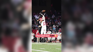 No. 13 SNAGGED that #football #catch #onehand #widereciever #highschoolfootball #highlight #athlete