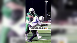 Is that allowed? (via @GoodKarmaaa_) #football #oline #touchdown #fumblerooski #referee #highschoolfootball