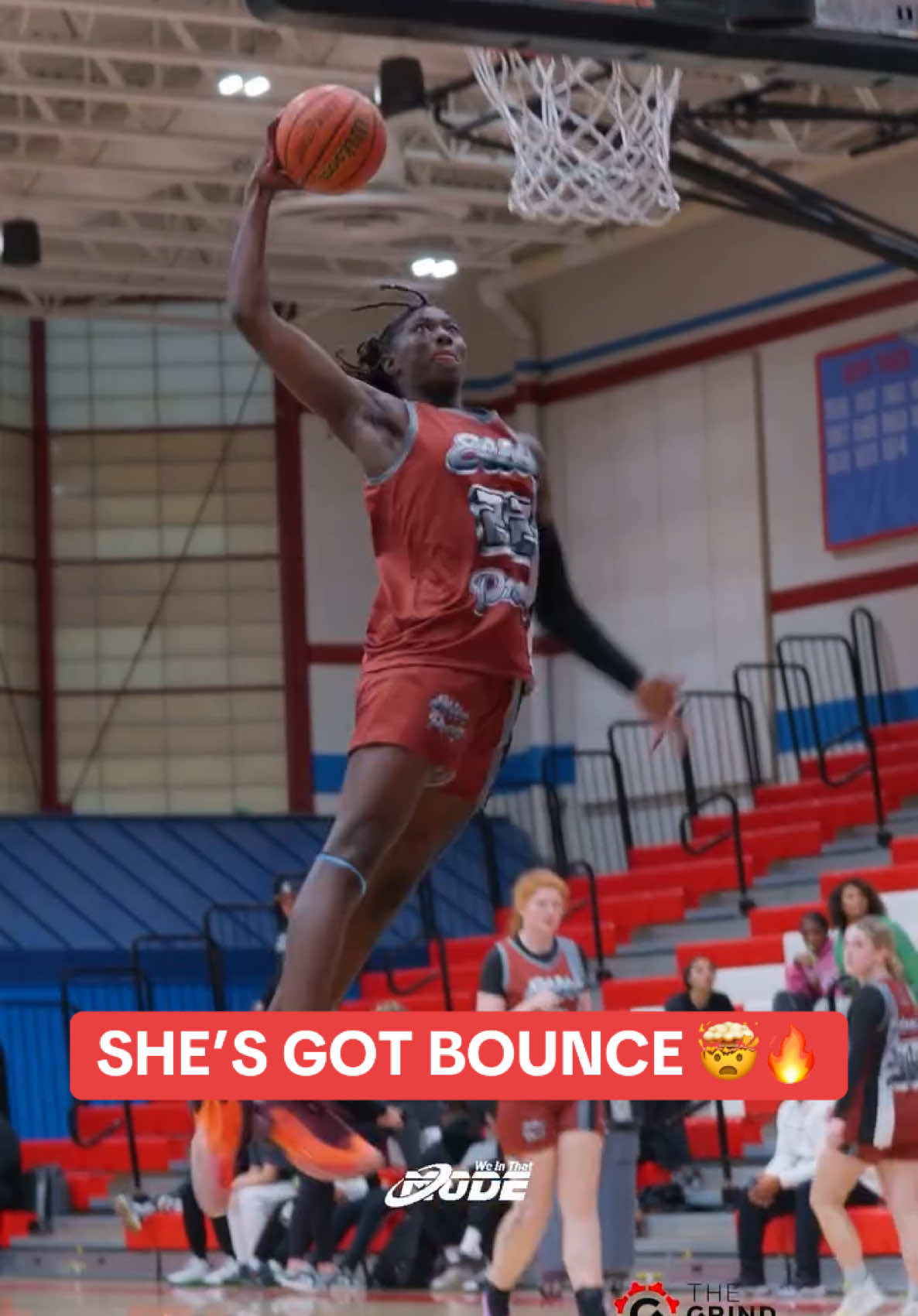 5 PF Oliviyah Edwards GOT UP @WeInThatMode #basketball #dunk #womensbasketball #womensports #fivestar #pregame #oliviyahedwards