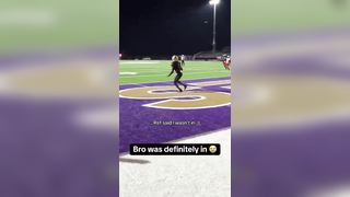 He really toe tapped for no reason ‍ #football #catch #toetap #referee #highschoolfootball #athlete #widereciever