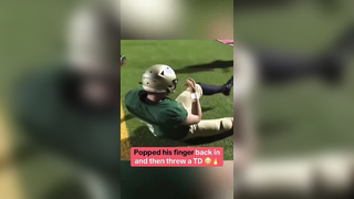 The QB is a DAWG #football #qb #finger #athlete #quarterback #highschoolfootball #effort #tough #dislocated #touchdown