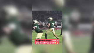 The QB is a DAWG #football #qb #finger #athlete #quarterback #highschoolfootball #effort #tough #dislocated #touchdown
