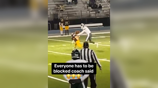 @Ⓜ #football #block #coach #highschoolfootball #athlete #funny