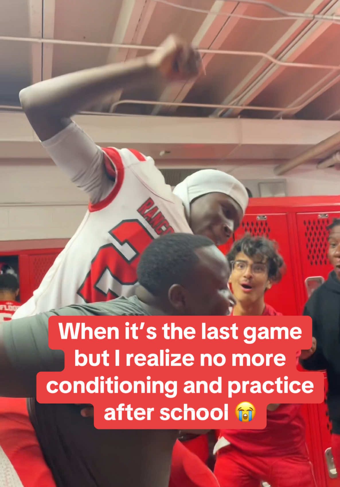 The switch up is crazy @Zifrmnj… #f#footballa#athletes#seniorl#lastgameh#highschoolfootballm#moodfunny