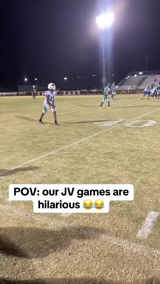 Why do they have mismatch uniforms (via bangout.earnest/IG) #football #jv #juniorvarsity #athlete #highlight #sports #funny #highschool #highschoolfootball