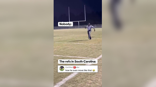 REF WAS MOVING (via @Kazariusss) #referee #football #highlight #speed #moving #athlete #highschool #highschoolfootball