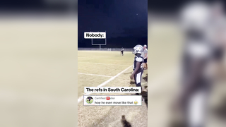 REF WAS MOVING (via @Kazariusss) #referee #football #highlight #speed #moving #athlete #highschool #highschoolfootball