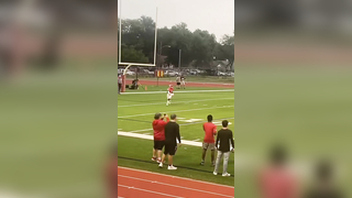 Bro lived up to his word (Via kobiko21k) #football #team #highschool #highlights #sports #promise