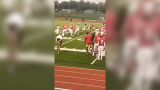 Bro lived up to his word (Via kobiko21k) #football #team #highschool #highlights #sports #promise