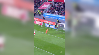 When Matheus Cunha scored THIS masterpiece ‍ @Bundesliga