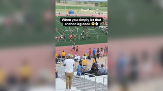 He BOOKED IT! (via @Ottawa University T&F) #track #trackandfield #anchor #fast #speed #race #meet #win #comeback #highschooltrack #highschoolsports #athlete #sports #highlight