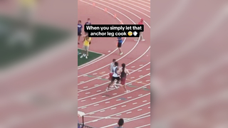 He BOOKED IT! (via @Ottawa University T&F) #track #trackandfield #anchor #fast #speed #race #meet #win #comeback #highschooltrack #highschoolsports #athlete #sports #highlight