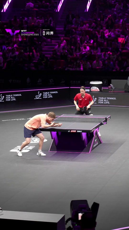 CRAZY TABLE TENNIS POINT! Point of the tournament so far here at @World Table Tennis Champions Chongqing #wtt #tabletennis #pingpong