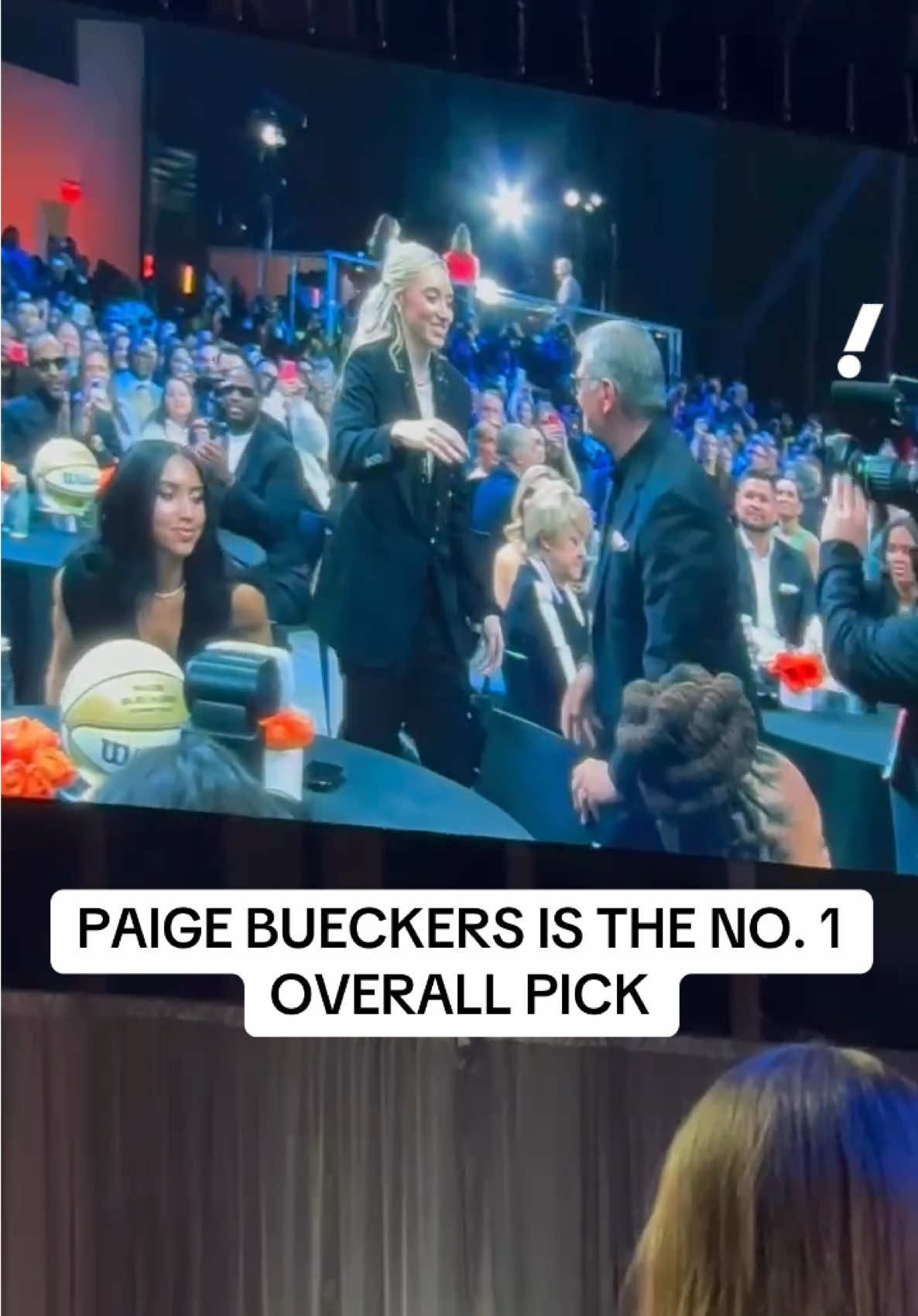 THE MOMENT PAIGE OFFICIALLY WENT NO. 1 IN THE WNBA DRAFT #WNBA #WNBADraft #Basketball #WBB #uconnwbb #PaigeBueckers