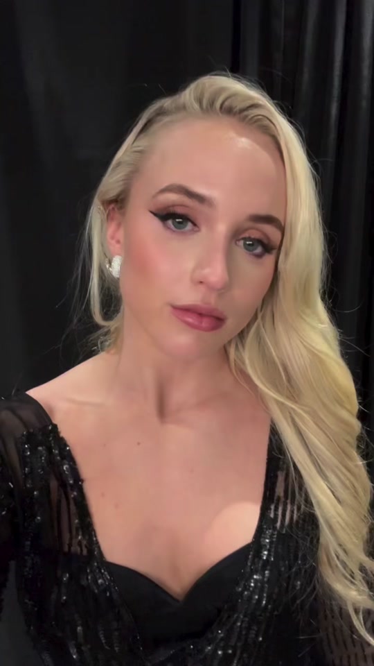 #HVL is ready for rookie season! (via @Chicago Sky) #haileyvanlith #wnbadraft #chicagosky