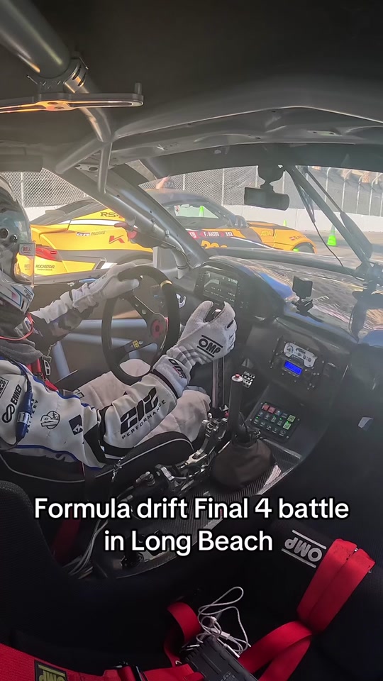 Final 4 battle chasing Fredric aasbo in Long Beach ca during formula drift #longbeachgrandprix #fdlb #longbeach #grabdprix #formulad #formuladrift