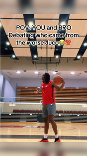 Shii get real #jgroovy_15 #fypシ゚viral #justforfun #athlete #facts #baksetball #viral #teammates #juco #jucoproduct #jucoathlete